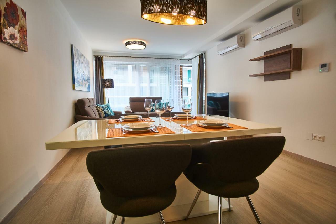 Azur Apartments - Hostaid Siófok Pokój zdjęcie